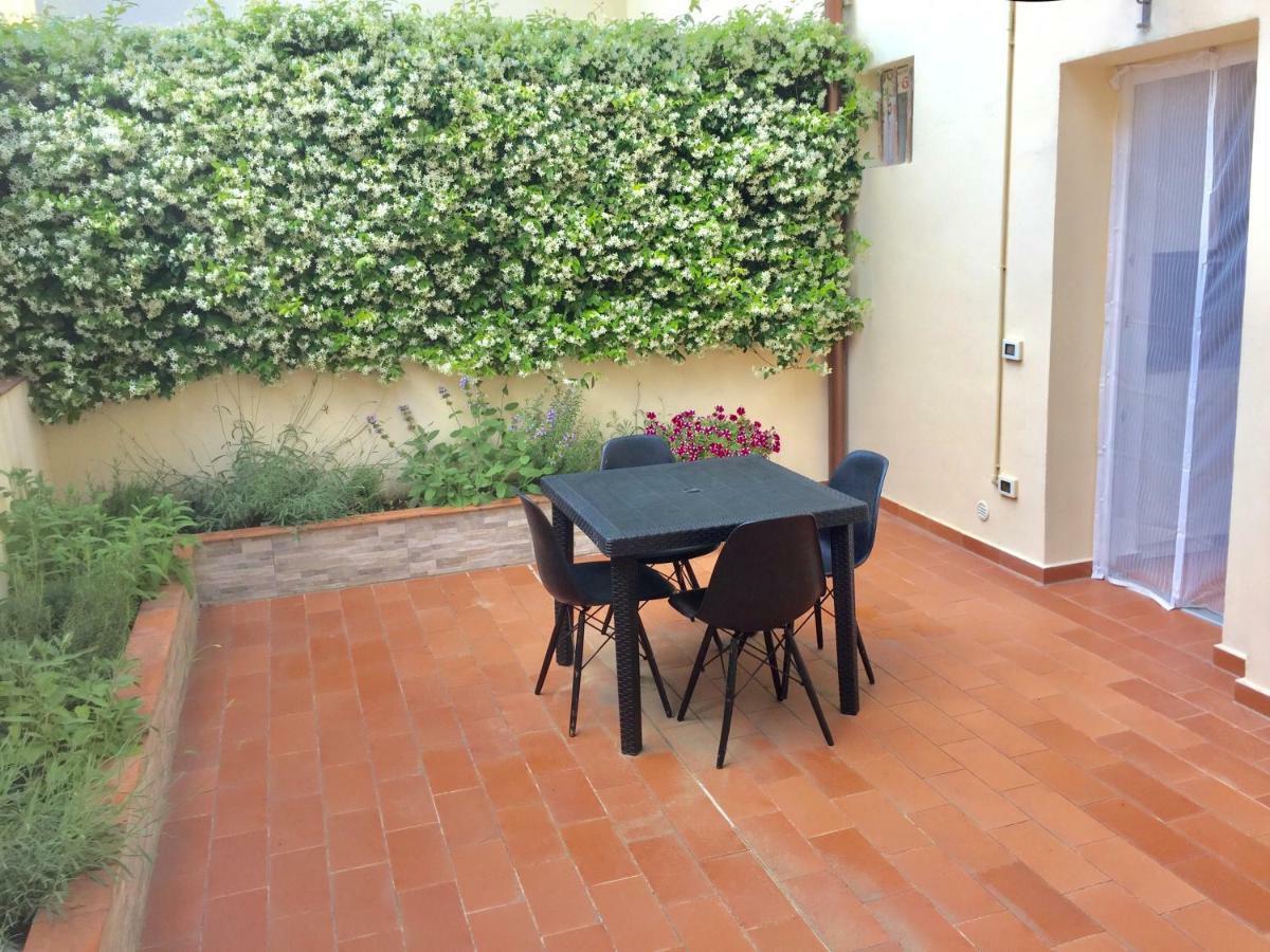 Dalu Davide - Private Car Park 15 Minutes To The Center Apartment Florenz